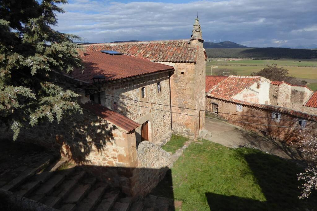 Casa Rural El Silvestrito Valdegena Exterior photo