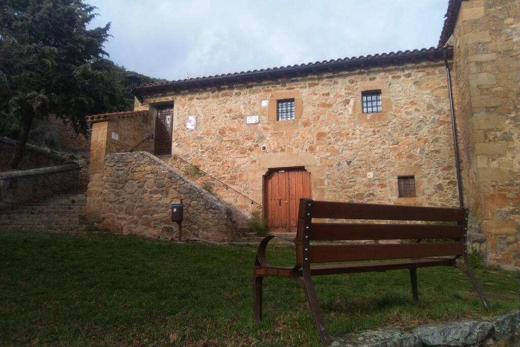 Casa Rural El Silvestrito Valdegena Exterior photo